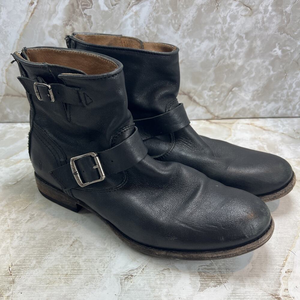 Frye Boots Tyler Engineer Black Leather Ankle Boots Women's 10B Black Rear Zip